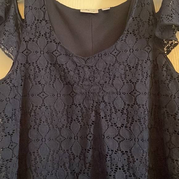 PL Kim Rogers Petite Navy Blue Lace Cold a shoulder dress - Picture 4 of 8